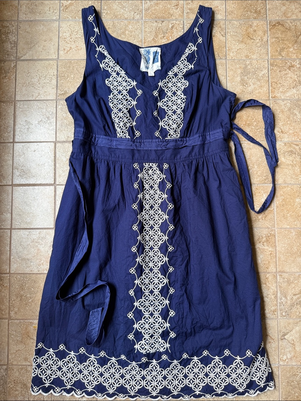 Edme & Esyllte Camilla Dress Anthropologie Pockets Eyelet Embroidery Smocked Lg